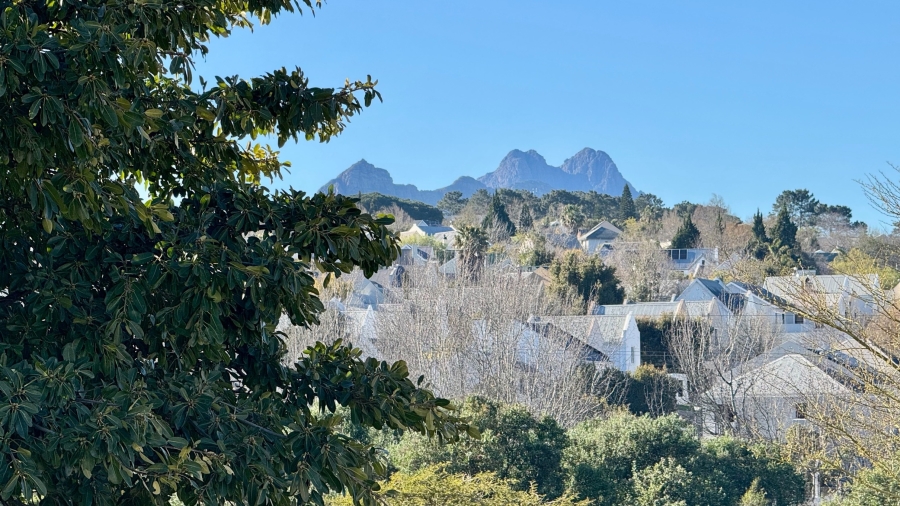 2 Bedroom Property for Sale in Gevonden Estate Western Cape